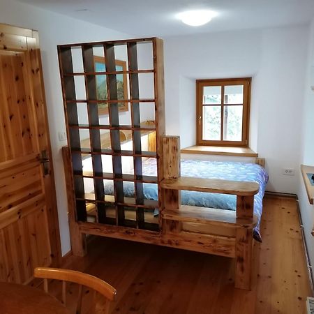 Apartment Perunika Церкно Екстер'єр фото