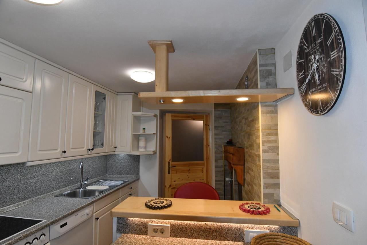 Apartment Perunika Церкно Екстер'єр фото